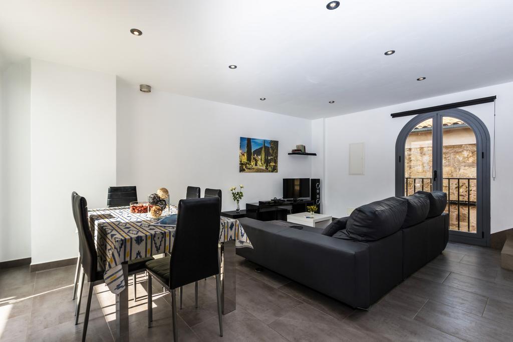 Townhouse Calvari By Homevillas360 Pollenca Exterior photo